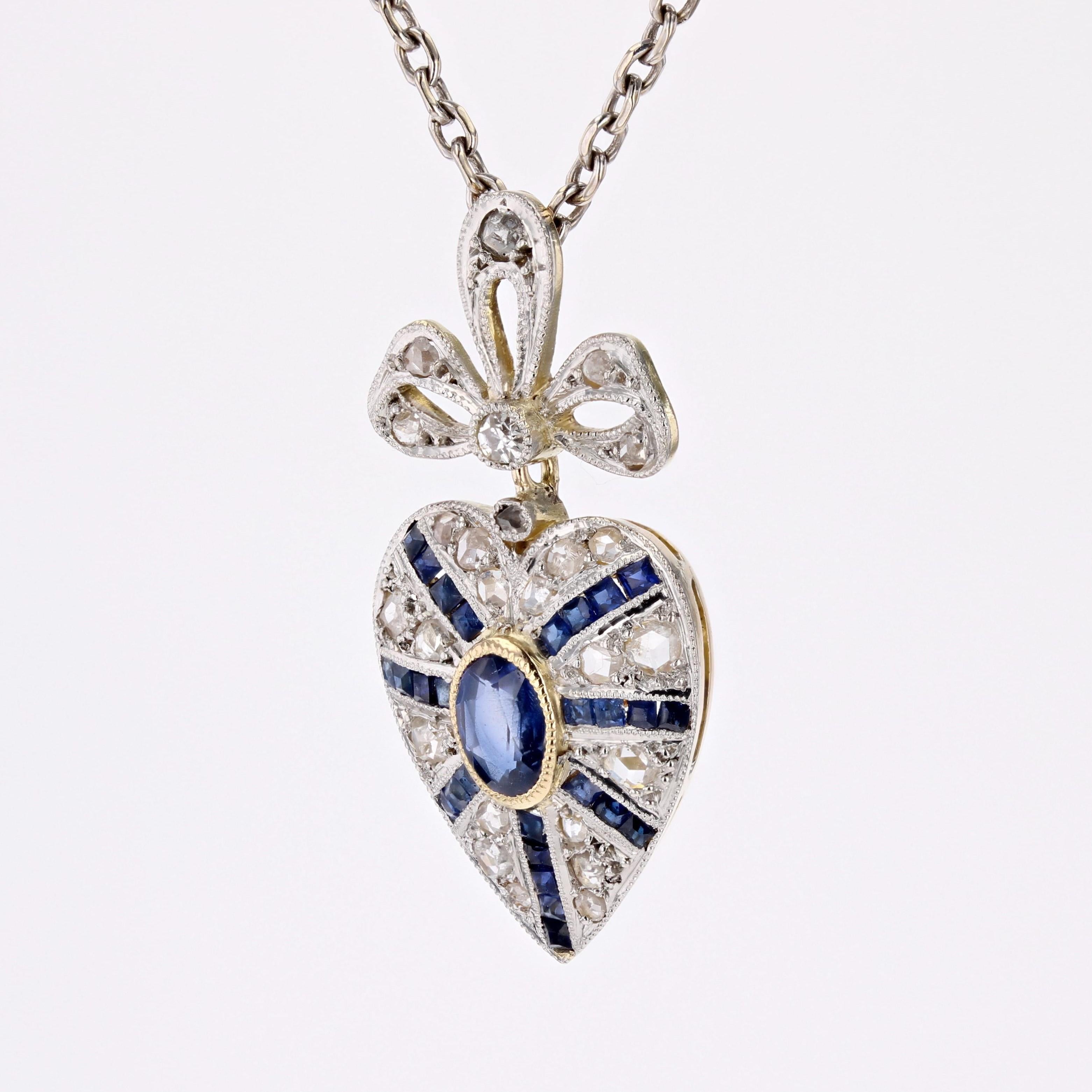 1925s Art Deco Sapphire Diamonds 18 Karat Yellow Gold Heart-Shape Pendant In Good Condition In Poitiers, FR