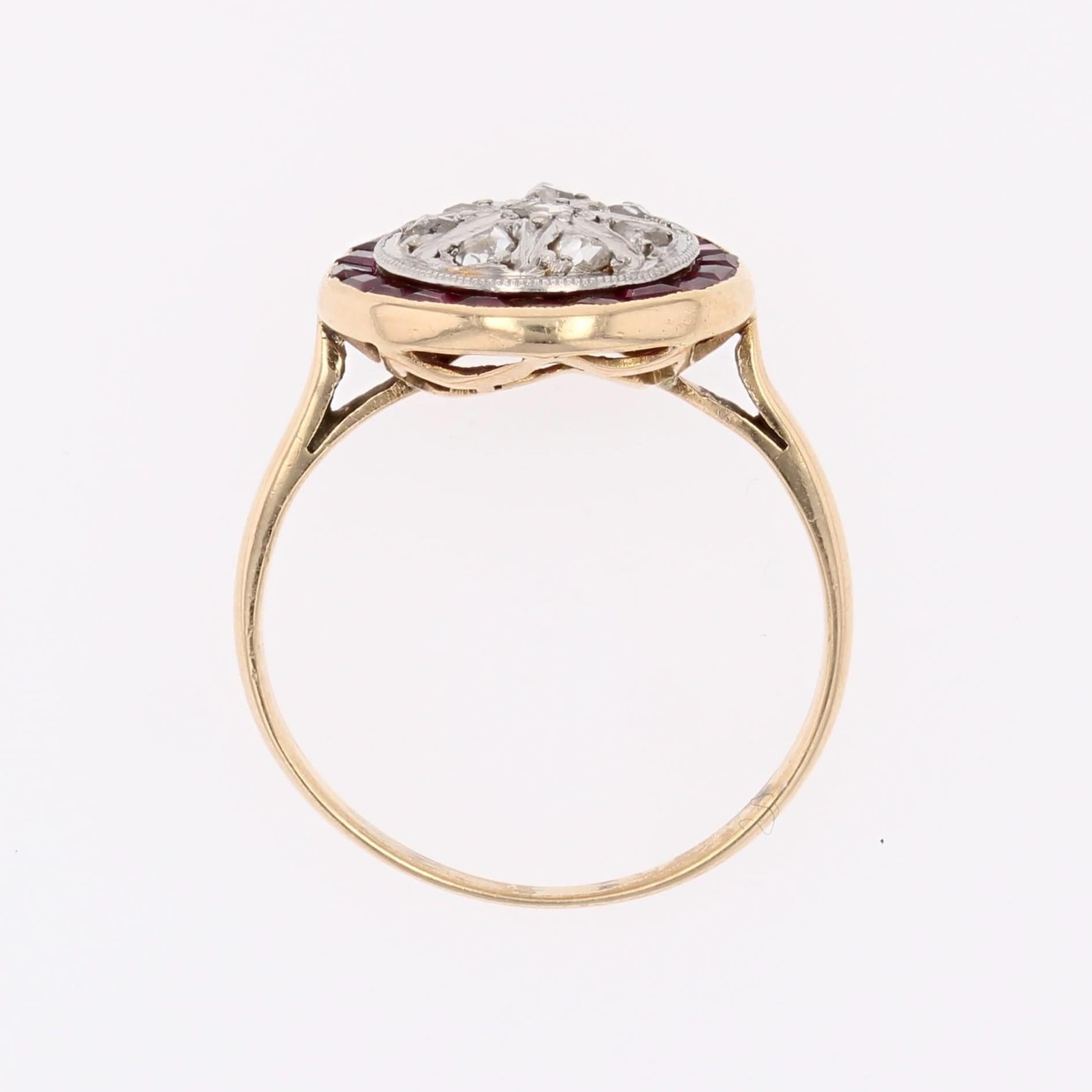 1925s Calibrated Red Gems Diamonds 18 Karat Yellow Gold Round Ring For Sale 8