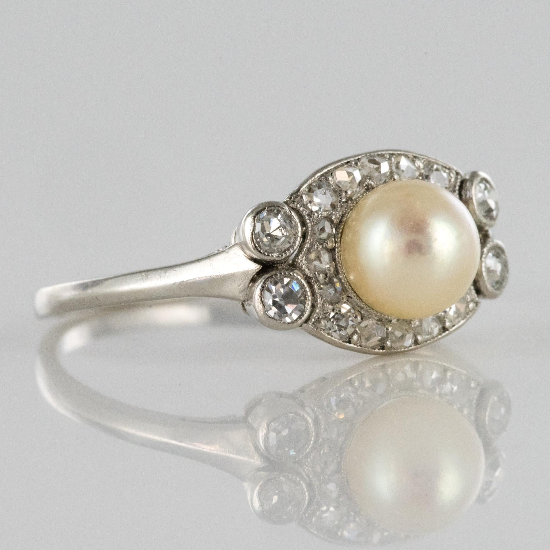 1925s Cultured Pearl Diamonds Platinum Art Deco Ring For Sale 5