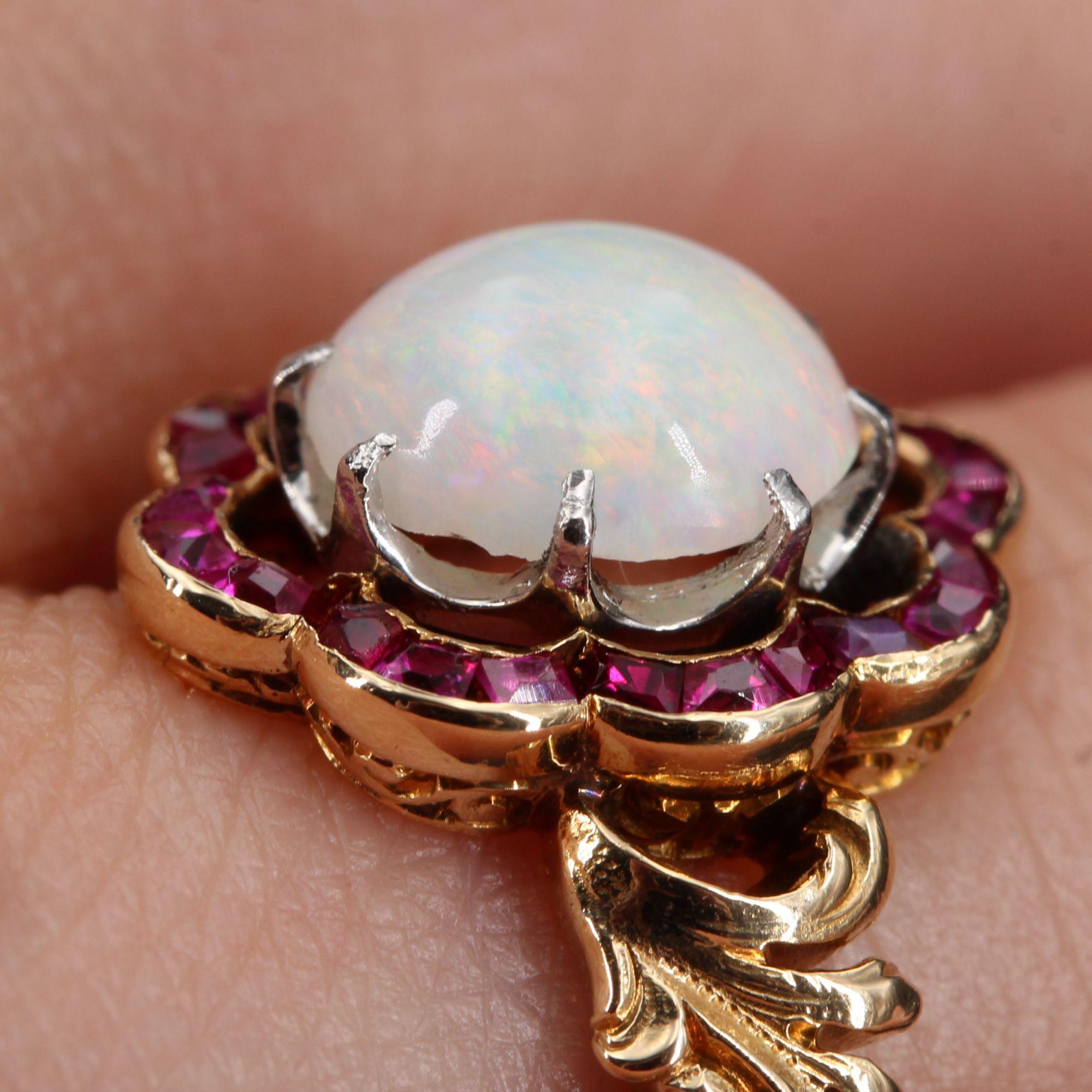 1925 Opal Calibrated Ruby 18 Karat Yellow Gold Ring For Sale 2