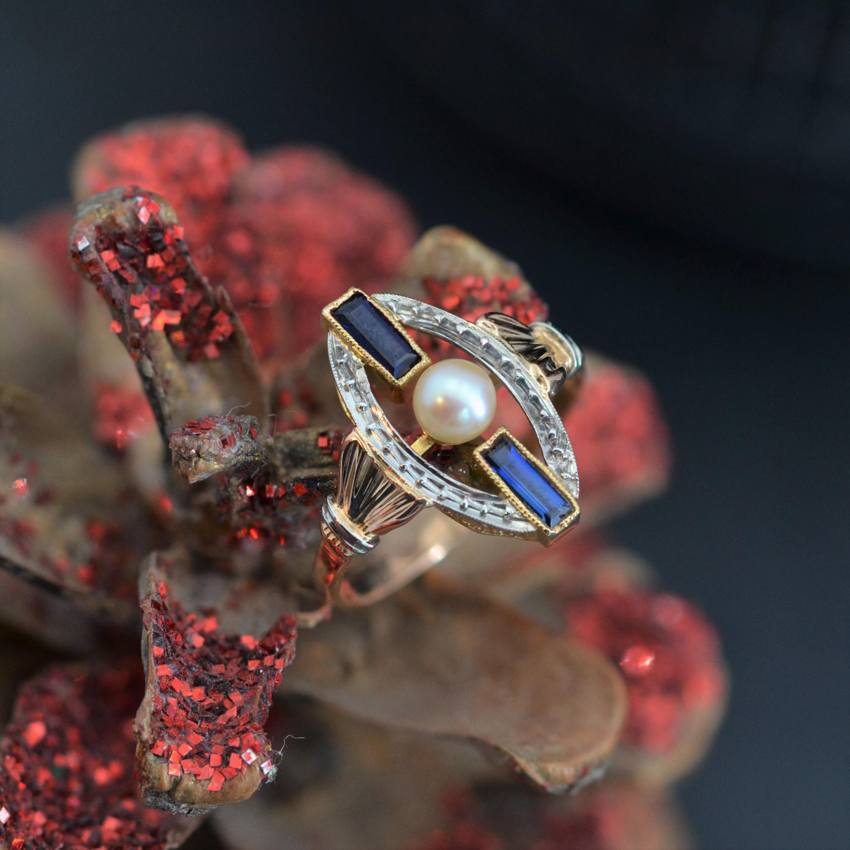 1925s Pearl Sapphire 18 Karat Rose White Gold Art Deco Ring For Sale 7