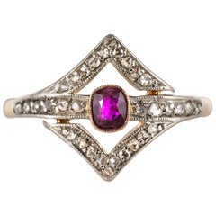 1925s Art Deco Ruby Diamonds 18 Karat Rose Gold Platinum Ring