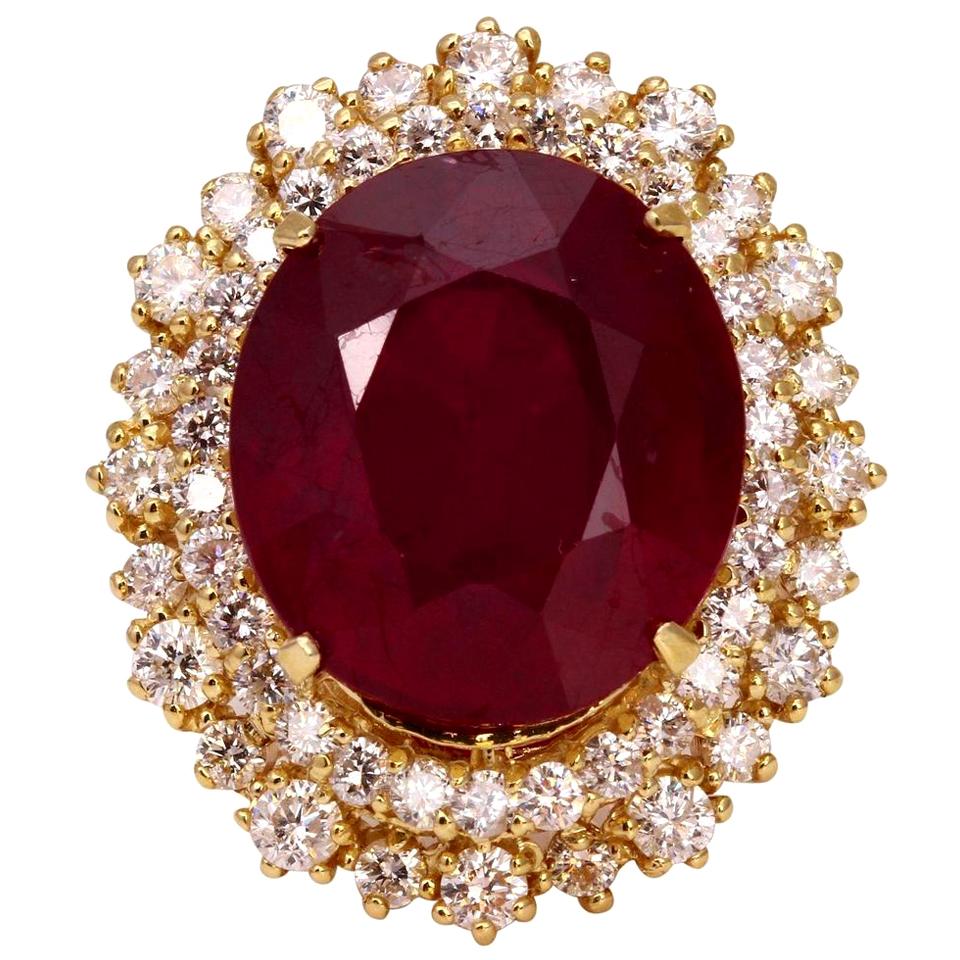 19.26 Carat Impressive Red Ruby and Diamond 14 Karat Yellow Gold Ring For Sale