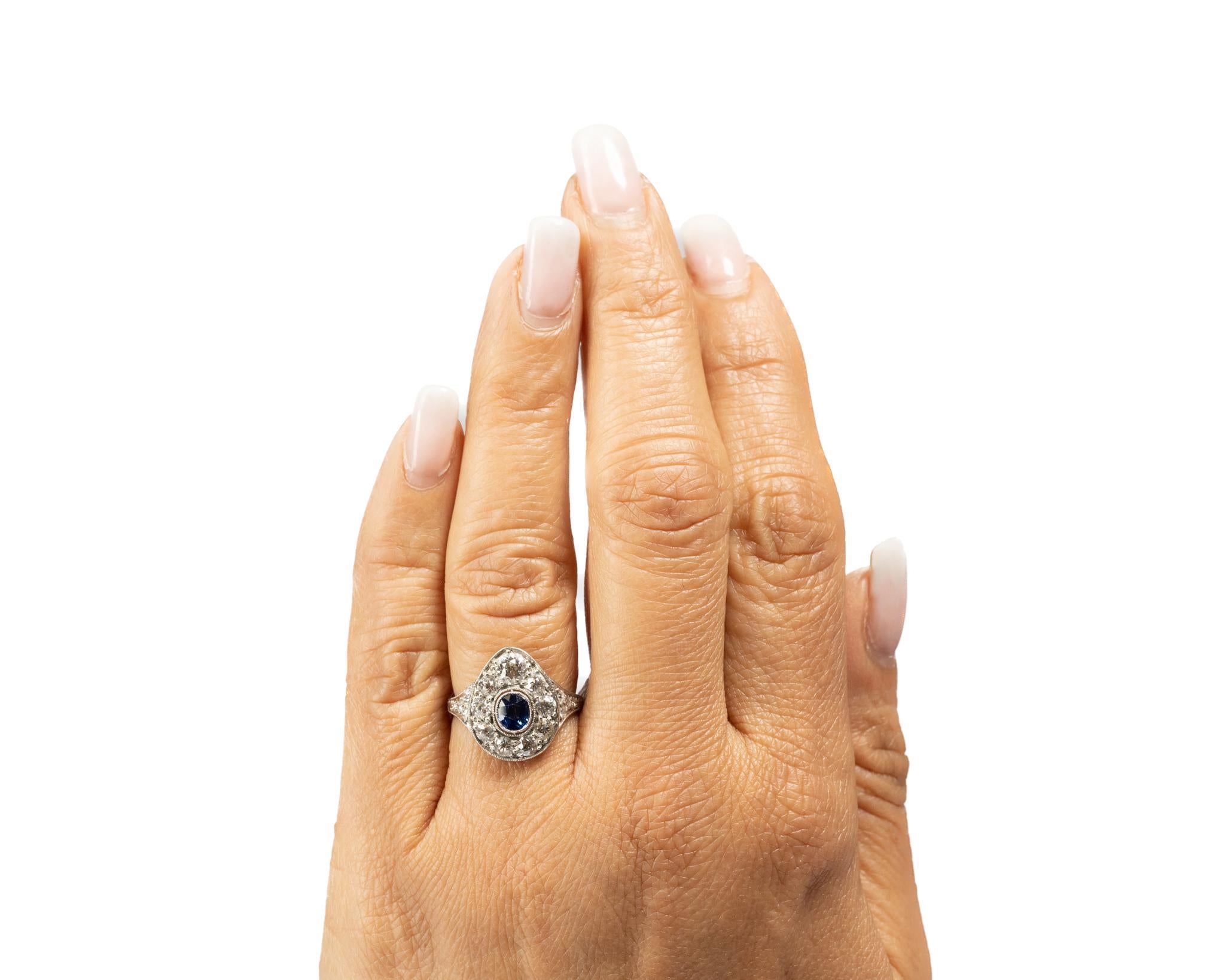 1926 gravierter Art-Déco-Ring mit unerhitztem Saphir und Diamant Damen im Angebot