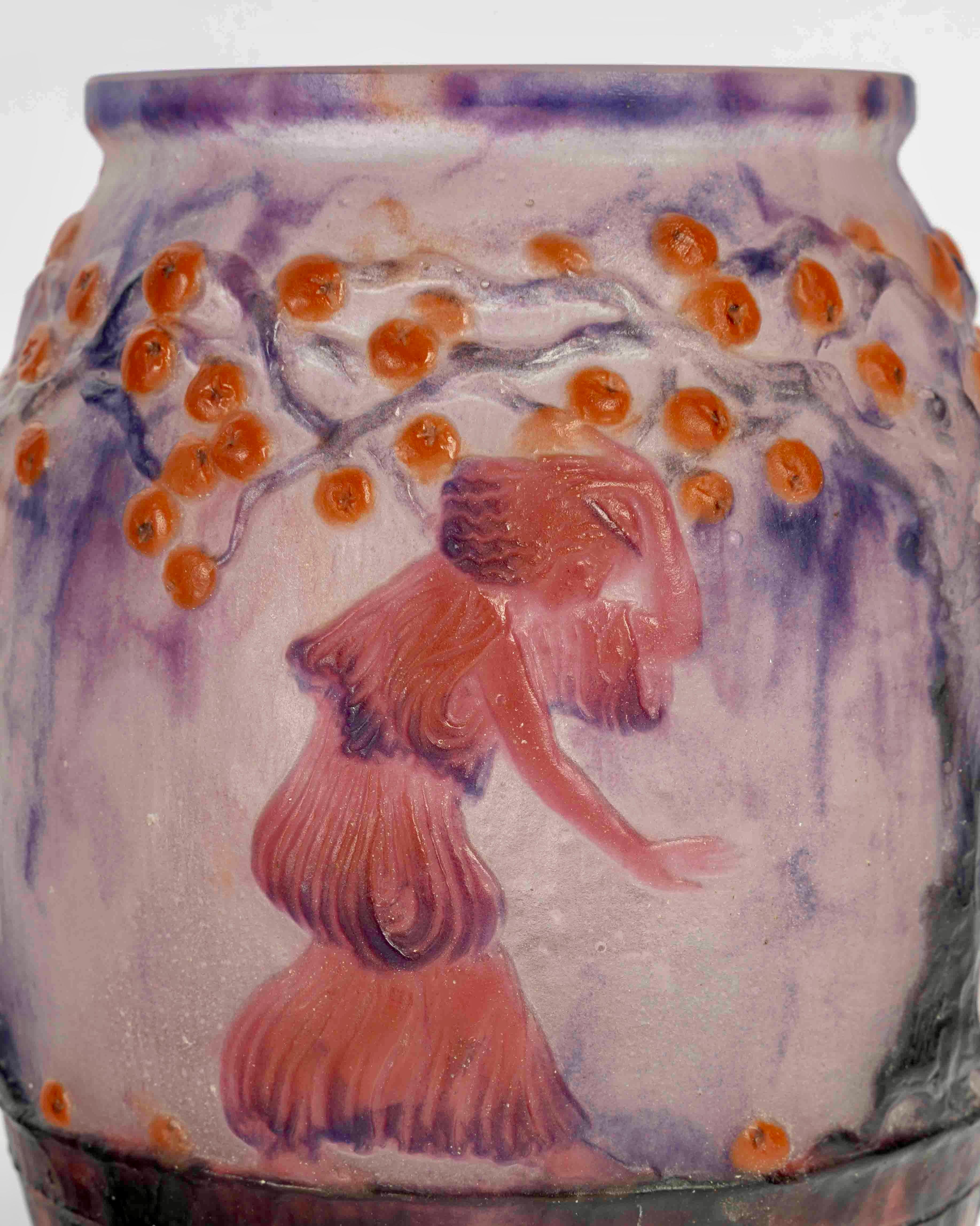 1926 Gabriel Argy Rousseau - Vase Jardin des Hesperides Glass Pate De Verre In Good Condition For Sale In Boulogne Billancourt, FR
