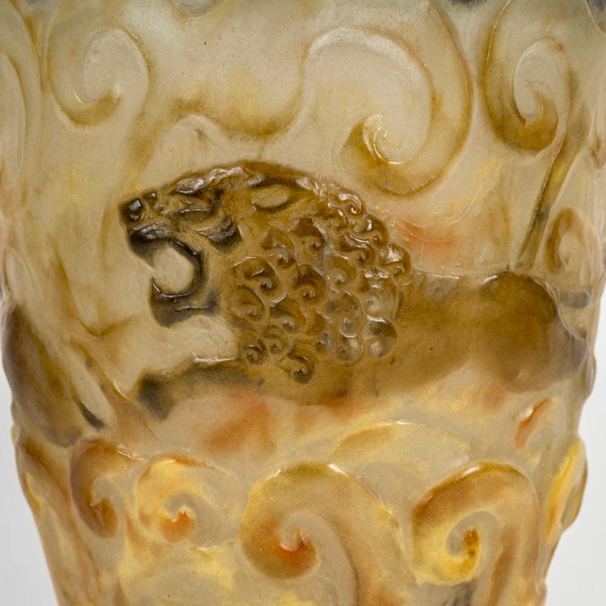 Molded 1926 Gabriel Argy-rousseau - Vase Lions Glass Pate De Verre