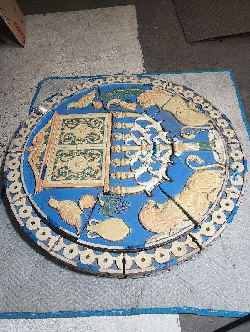 1926 Poly-Chrome Judaic Terracotta Medallion from Phila Synagogue For Sale 14