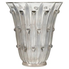 1926 René Lalique Art Deco Vase Bellis Glas mit blaugrauer Patina