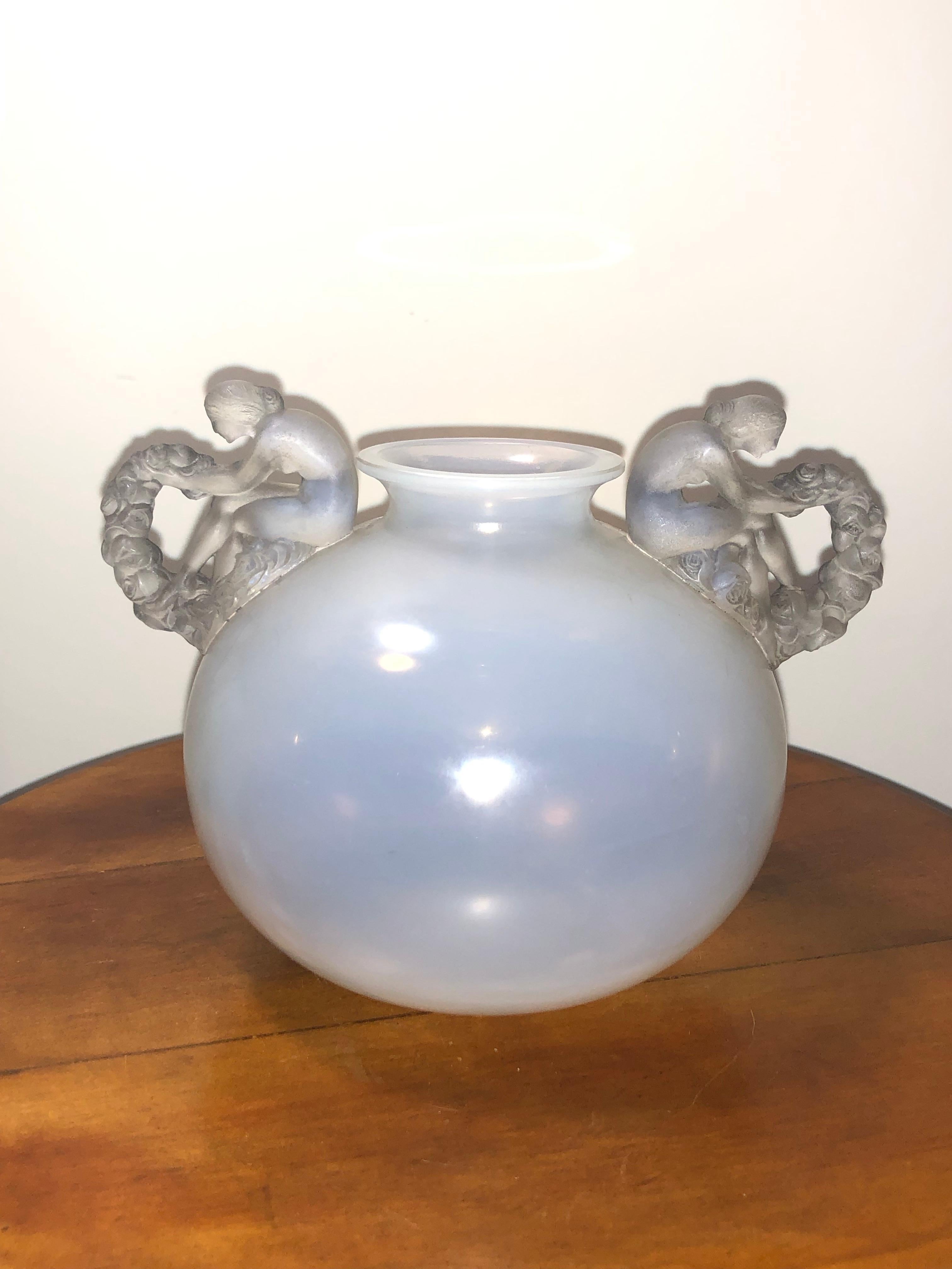 Molded 1926 René Lalique Bouchardon Handle Vase in Opalescent Glass, Women with Flowers