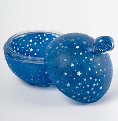 1926 René Lalique, Box Dans La Nuit Frosted Glass with Blue Patina for Worth
