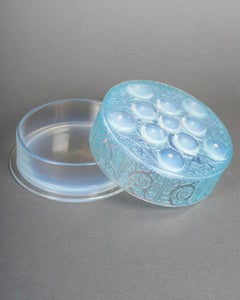 1926 René Lalique - Box Roger Opalescent Glass With Blue Patina