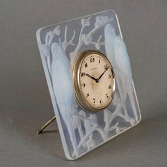 1926 René Lalique - Uhr Inséparables Papageien Opalescent Glas Mechanisch