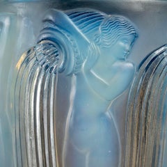 1926 Rene Lalique Danaïdes Vase in Opalescent Glass, Pouring Women