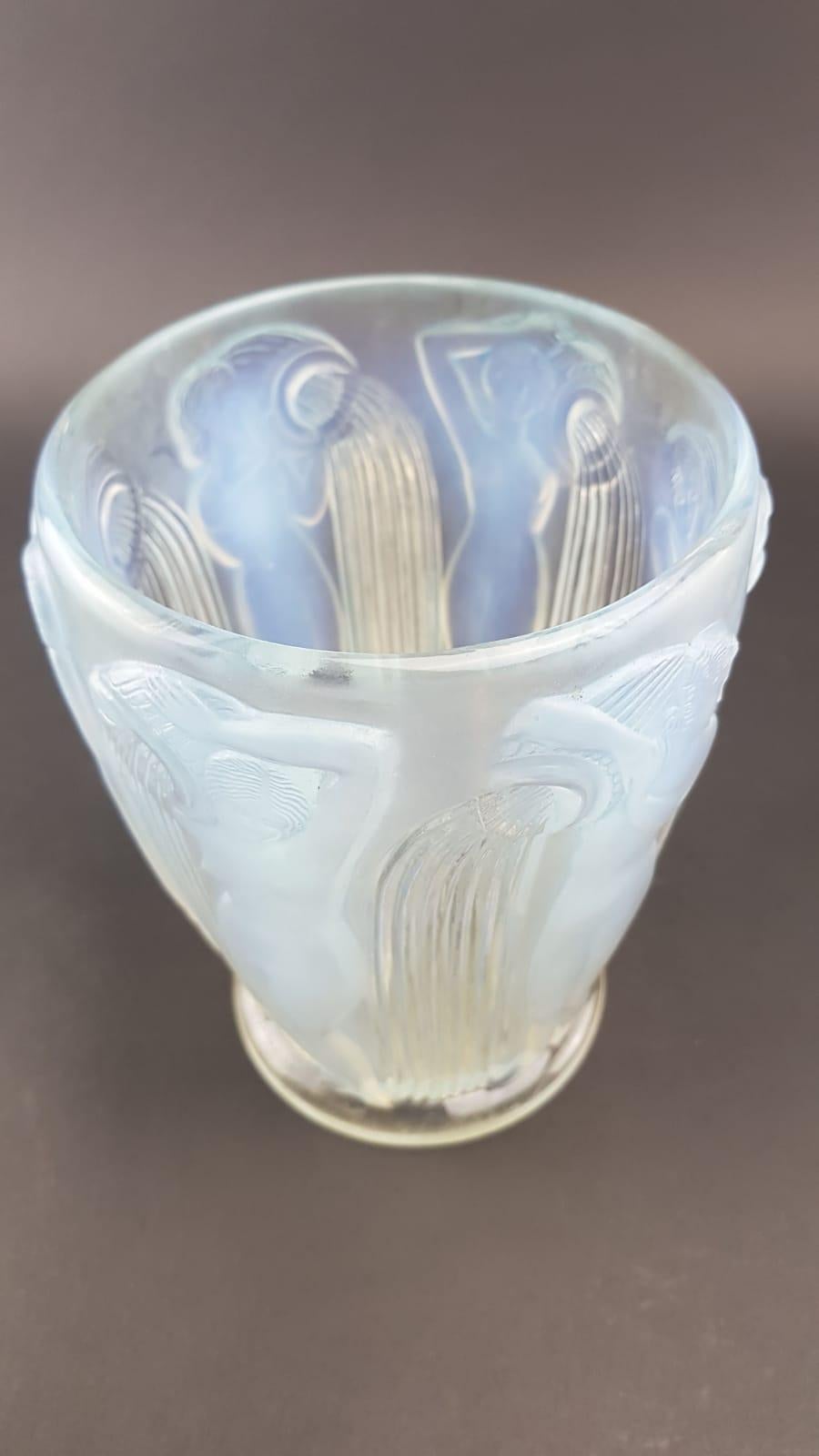 French 1926 Rene Lalique Danaïdes Vase in Opalescent Glass, Pouring Women