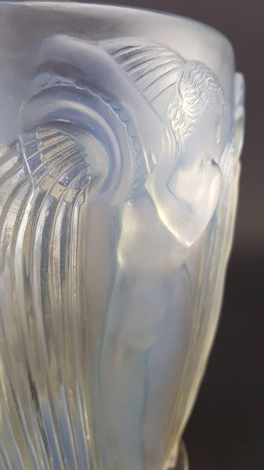 Early 20th Century 1926 Rene Lalique Danaïdes Vase in Opalescent Glass, Pouring Women
