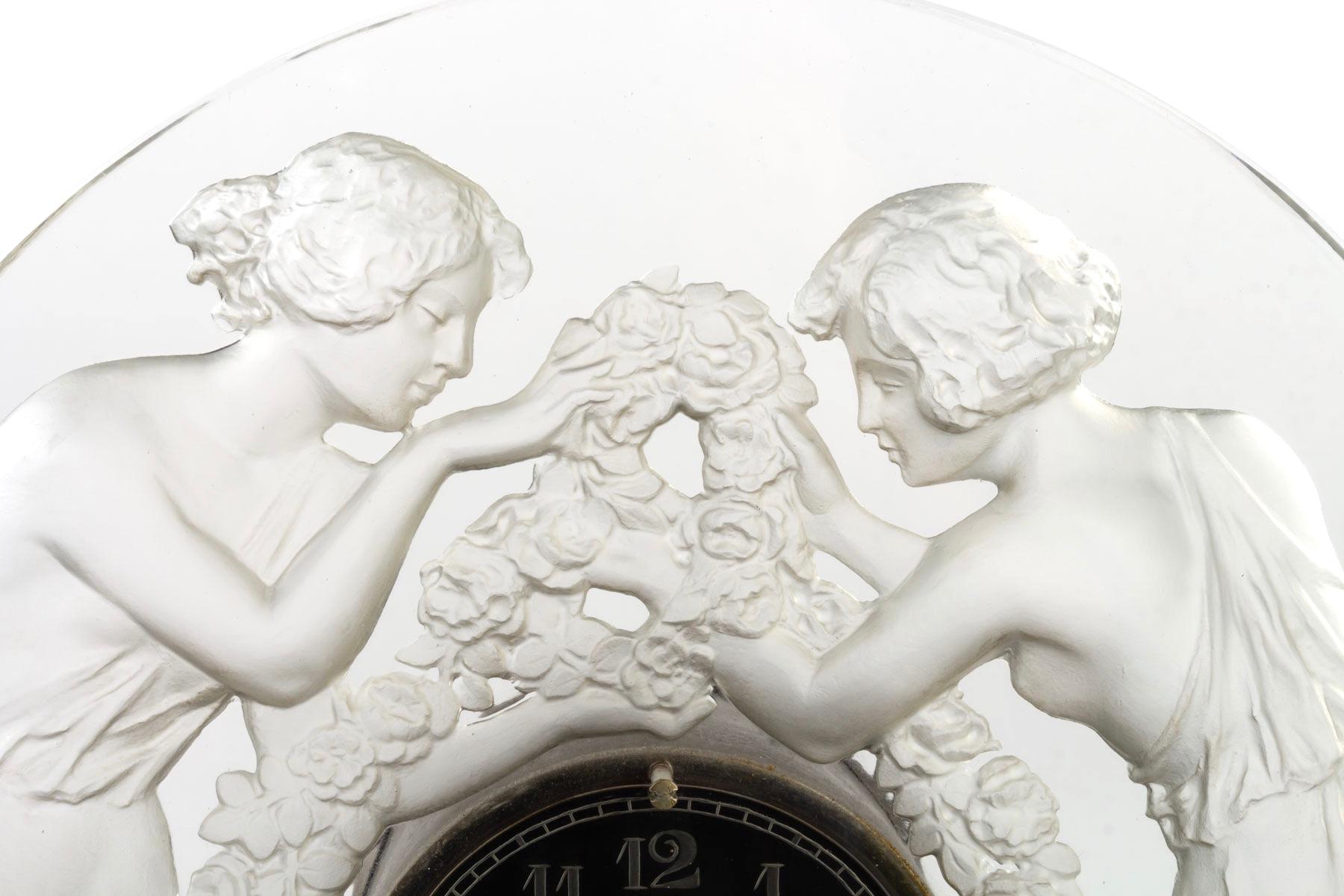 European 1926 René Lalique Deux Figurines Clear Glass Original Nickel-Plated Bronze Base