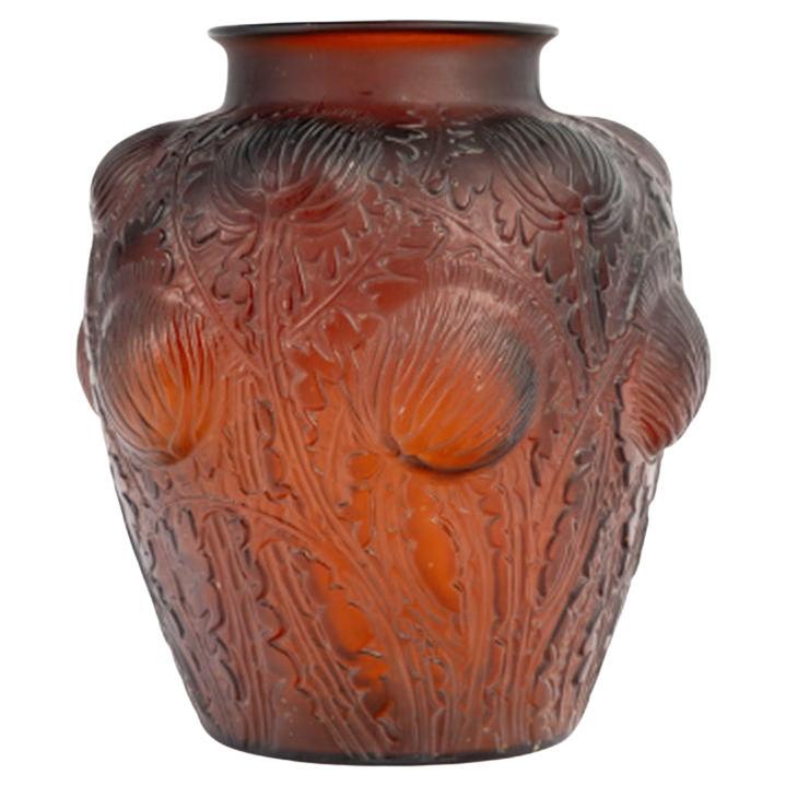 1926 - René Lalique - Vaso Domrémy, color ambra-rossa