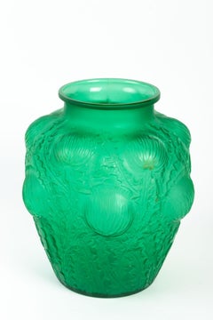 1926 Rene Lalique Domremy Vase in Emerald Green Glass