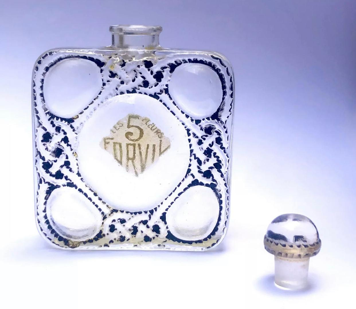 Early 20th Century 1926 Rene Lalique Les Cinq Fleurs Perfume Bottle for Forvil Black Enameled Glass