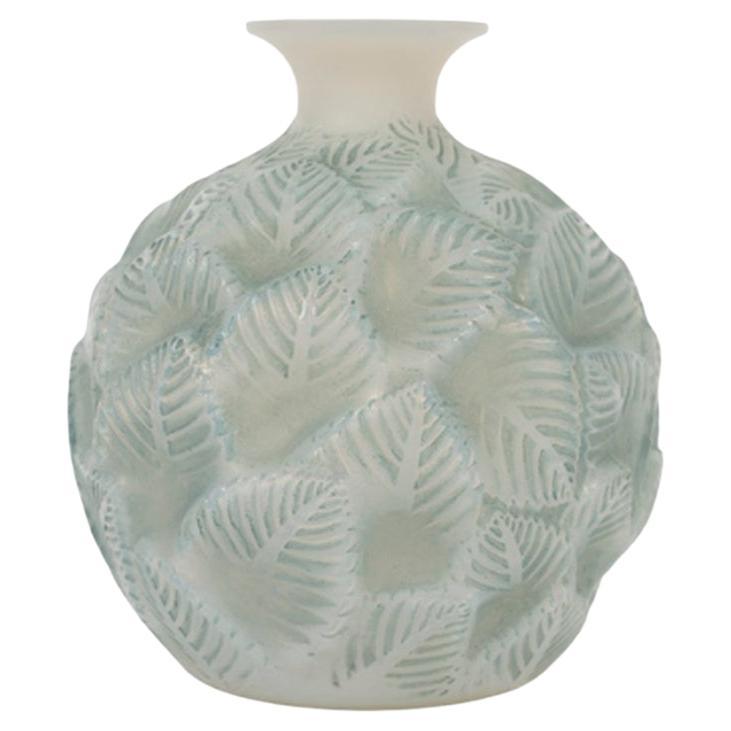 1926 René Lalique – “Ormeaux” Opalescent Vase For Sale