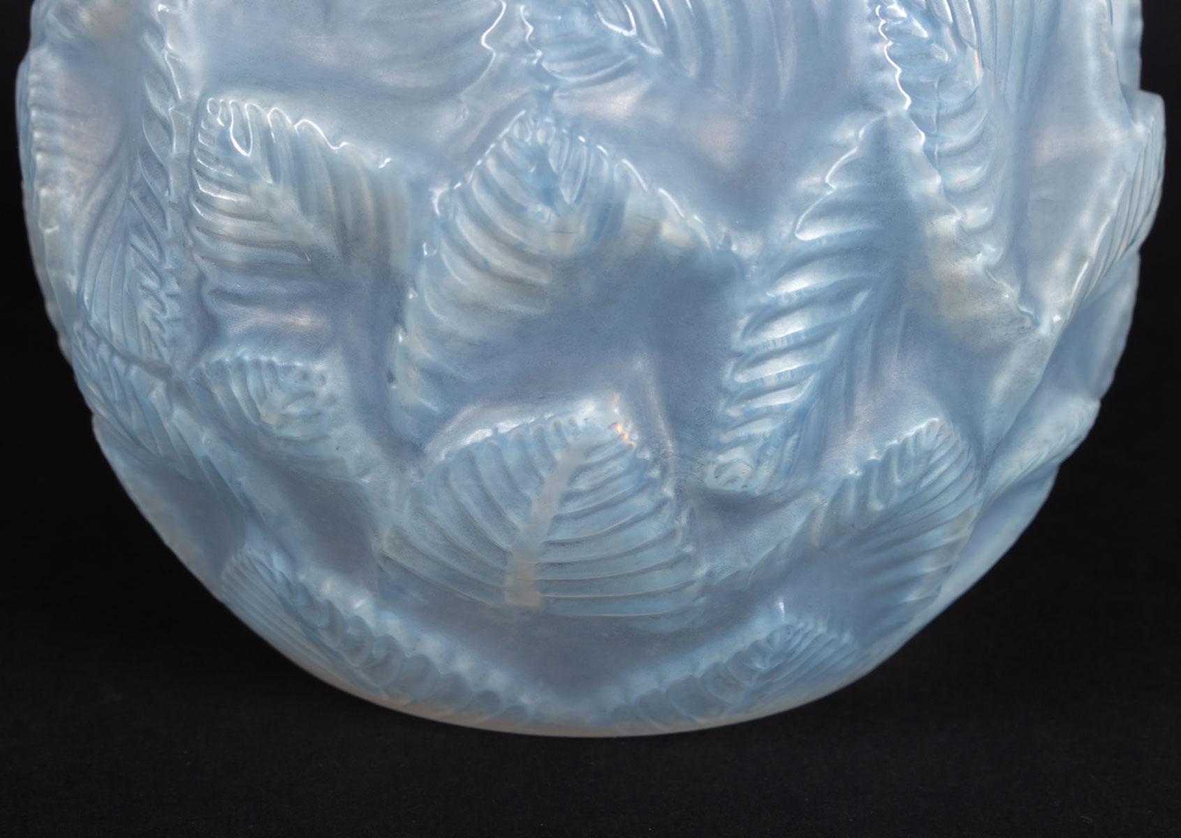 Molded 1926 René Lalique Ormeaux Vase in Cased Opalescent Glass with Blue Patina