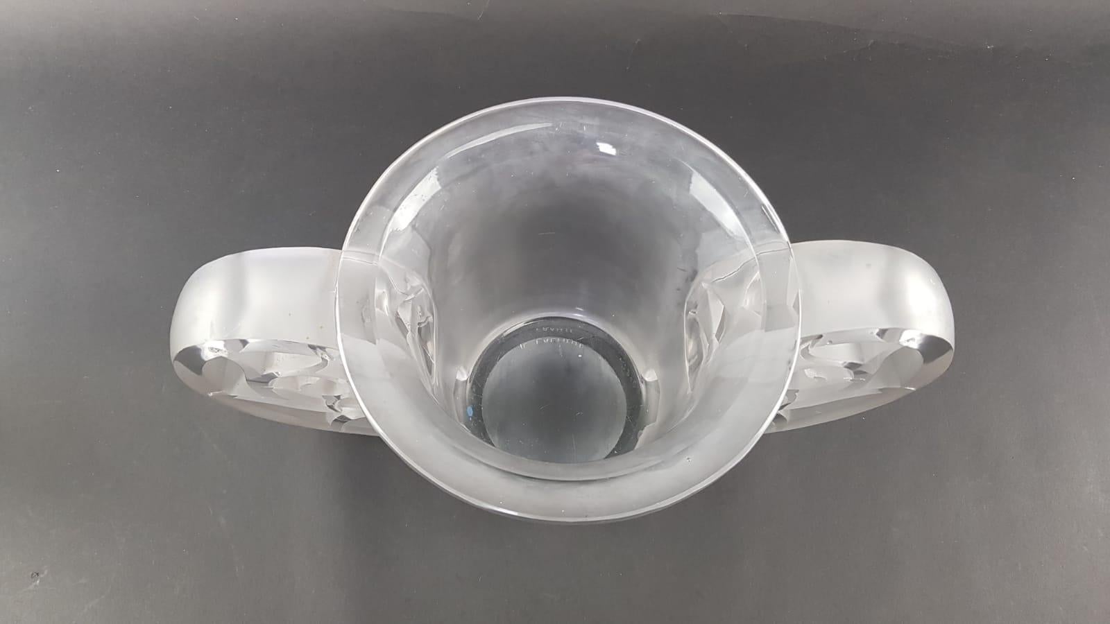 1926 Rene Lalique Pierrefonds Vase in Clear and Acid Satin Finish Glass 3