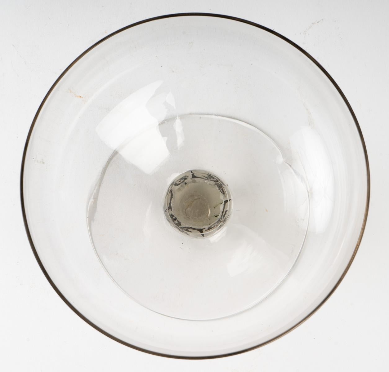 French 1926 René Lalique Saint Denis Bowl Vase Glass with Black Enamel, Fish Design
