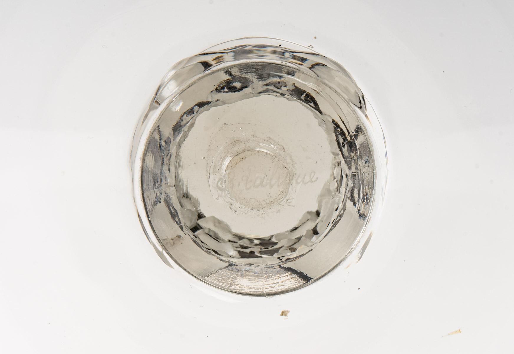 Molded 1926 René Lalique Saint Denis Bowl Vase Glass with Black Enamel, Fish Design