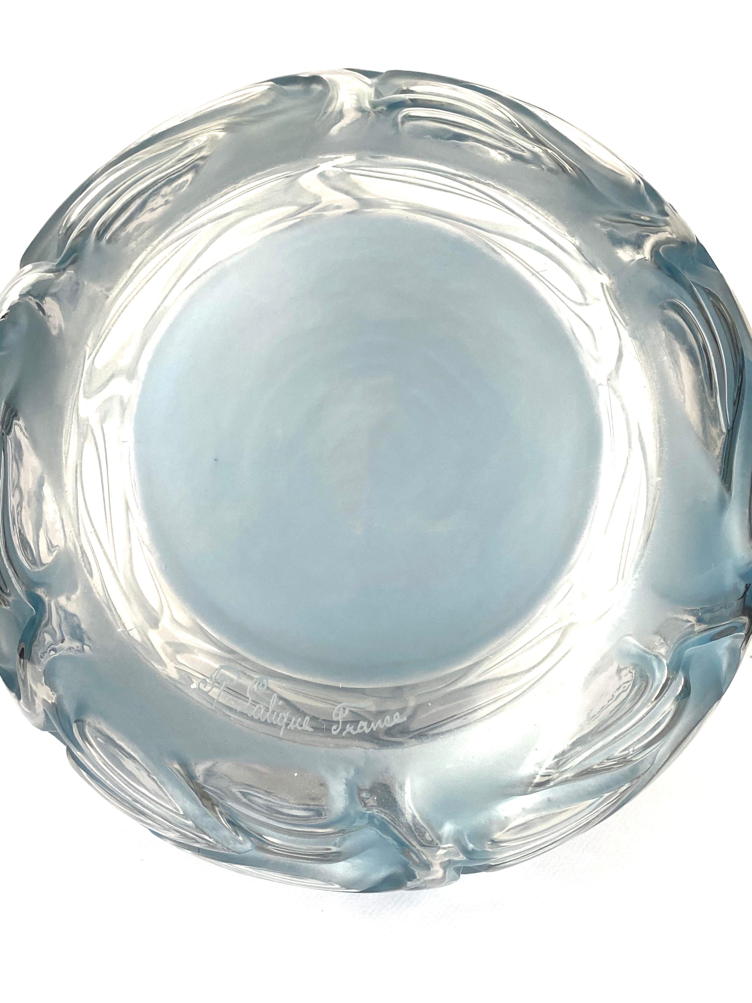 1926 René Lalique Sophora Vase in Clear & Frosted Glass with Blue Patina Leaves In Good Condition In Boulogne Billancourt, FR