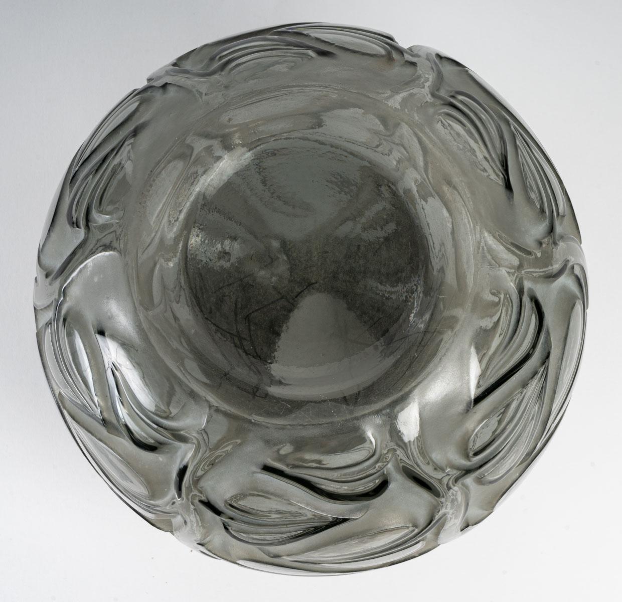 1926 René Lalique Sophora Vase in Grey Glass with Acid White Patina Leaves In Good Condition In Boulogne Billancourt, FR