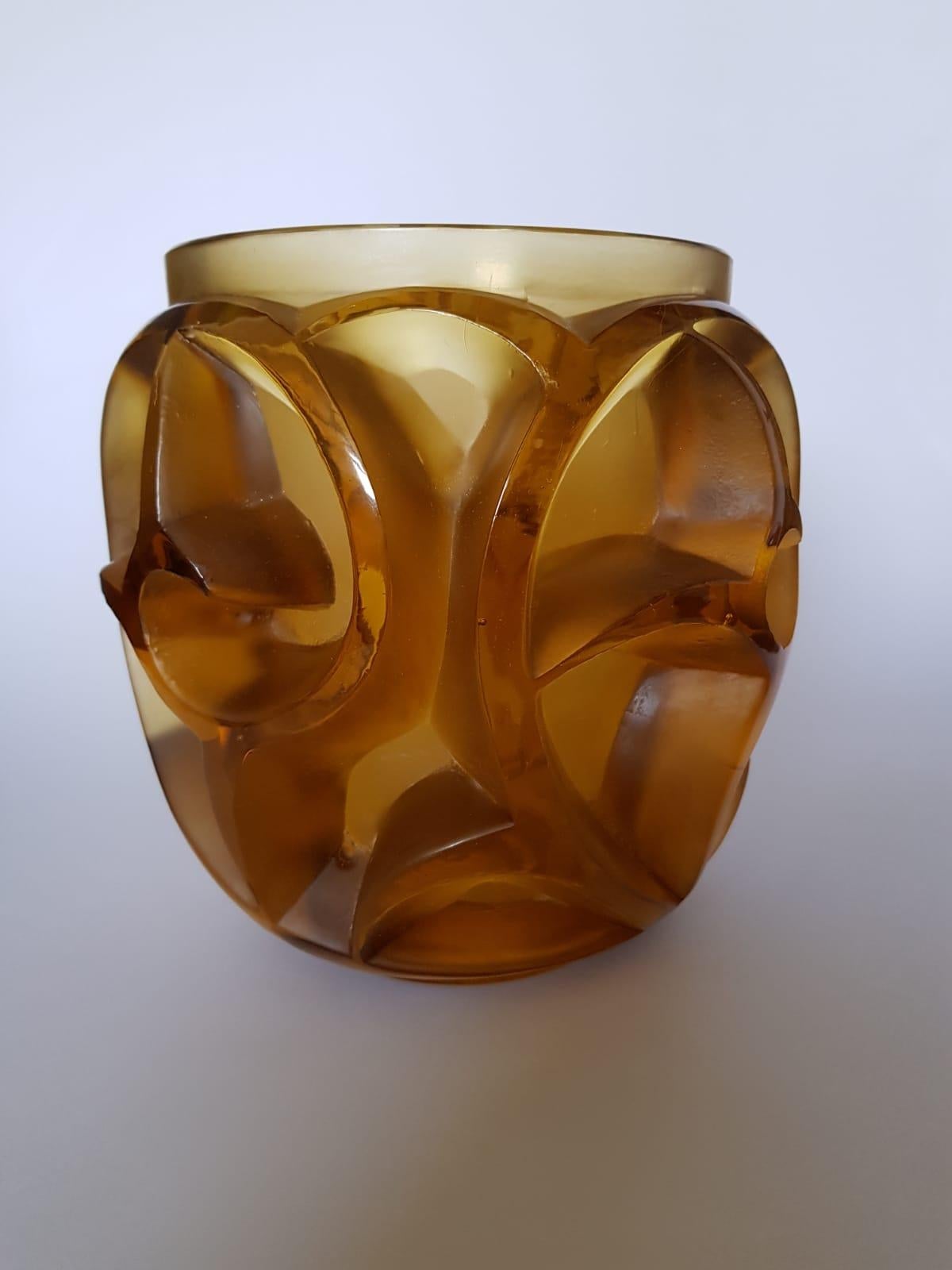 French 1926 Ren�é Lalique Tourbillons Vase in Yellow Glass, Suzanne Lalique Design