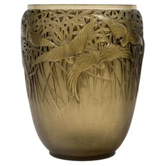 1926 Rene Lalique Vase Aigrettes Topaze Smoked Glass with Grey Patina