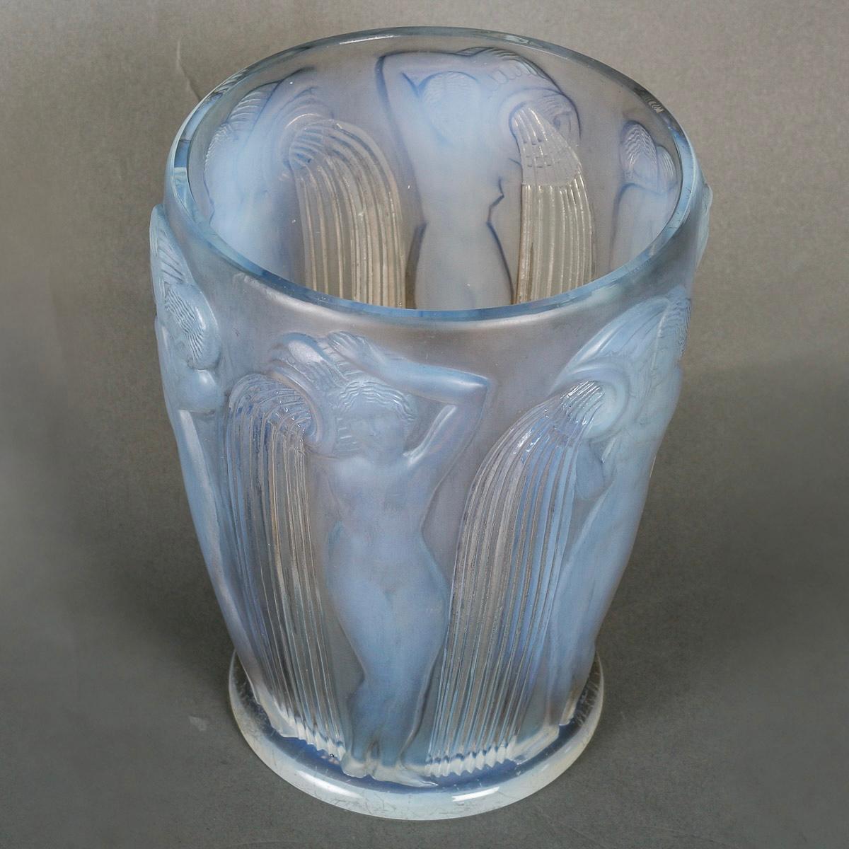 Art Deco 1926 Rene Lalique Vase Danaides Opalescent Glass Grey Patina, Pouring Women For Sale
