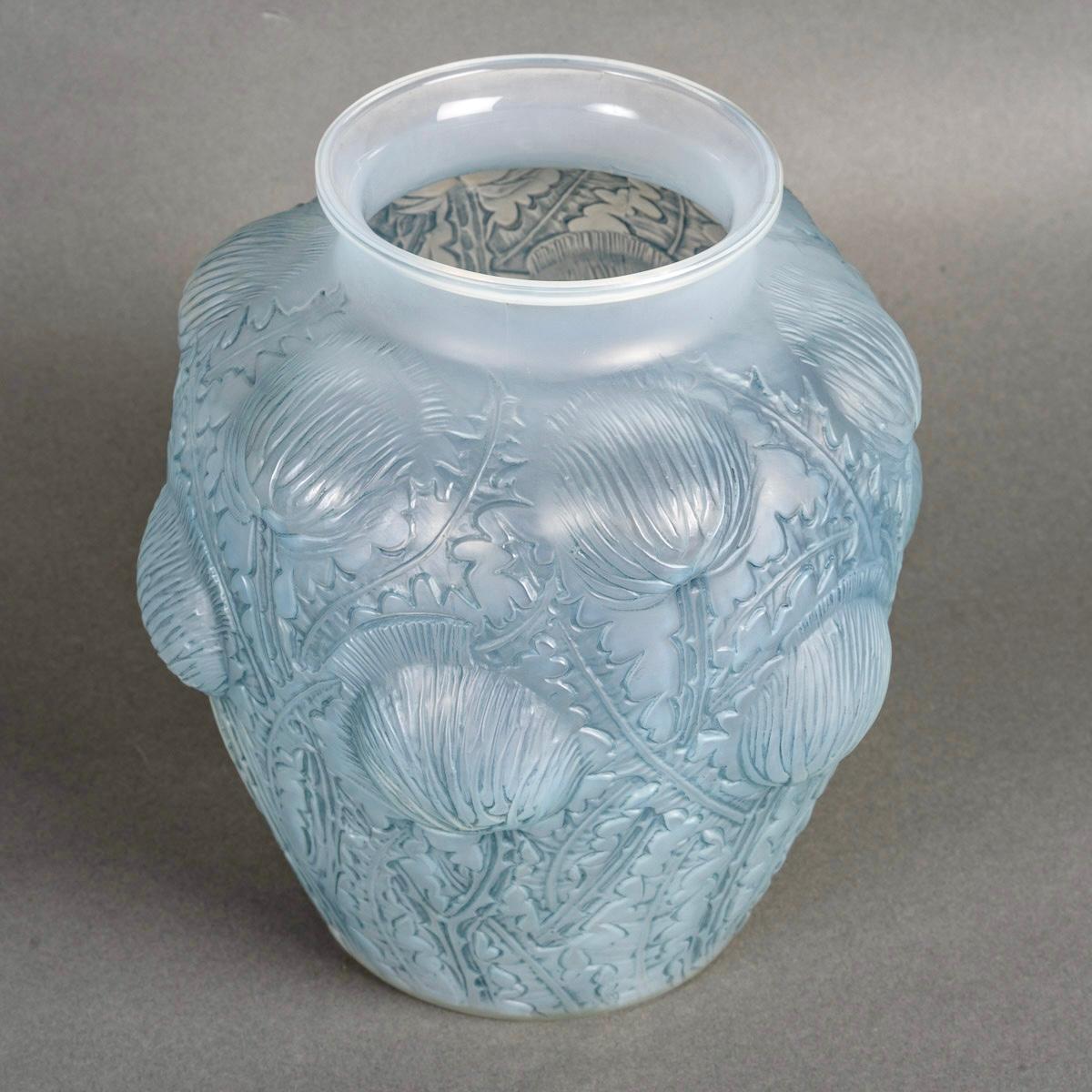 Art Deco 1926 Rene Lalique - Vase Domremy Cased Opalescent Glass with Blue Patina