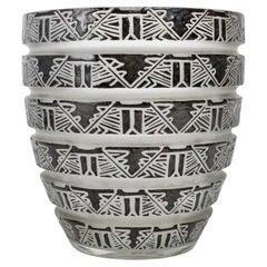 1926 René Lalique - Vase Lagamar Glass With Black Enamel