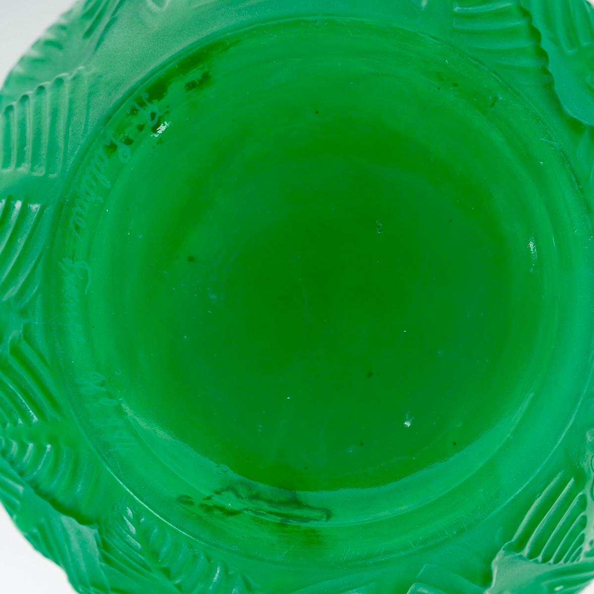 Molded 1926 René Lalique, Vase Ormeaux Cased Jade Green Glass