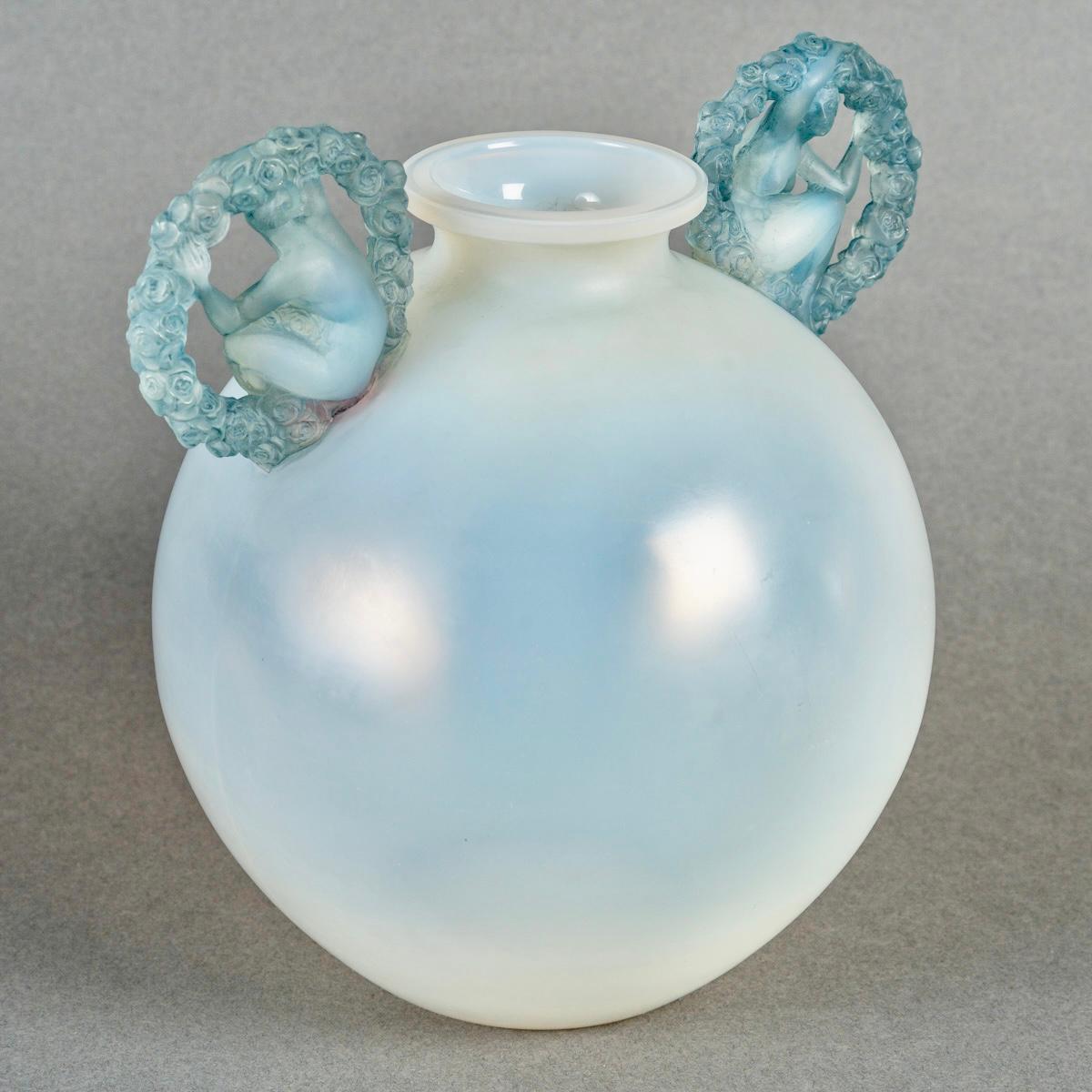 Art Deco 1926 René Lalique Vase Ronsard Cased Opalescent Glass with Blue Patina For Sale