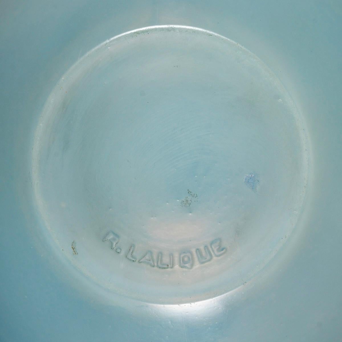 Early 20th Century 1926 René Lalique Vase Ronsard Cased Opalescent Glass with Blue Patina For Sale