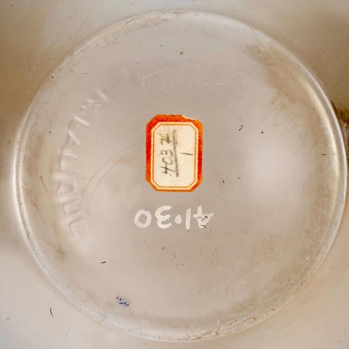 Vetro soffiato 1926 René Lalique Vaso in vetro di Ronsard con patina seppia in vendita