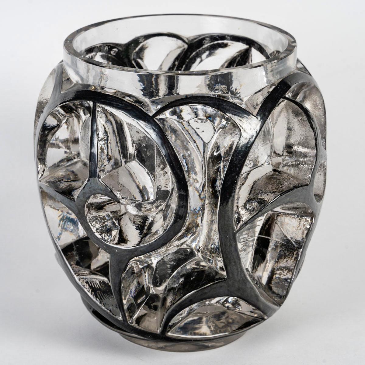 1926 René Lalique Vase Tourbillons Glas mit Original schwarzer Emaille (Französisch) im Angebot