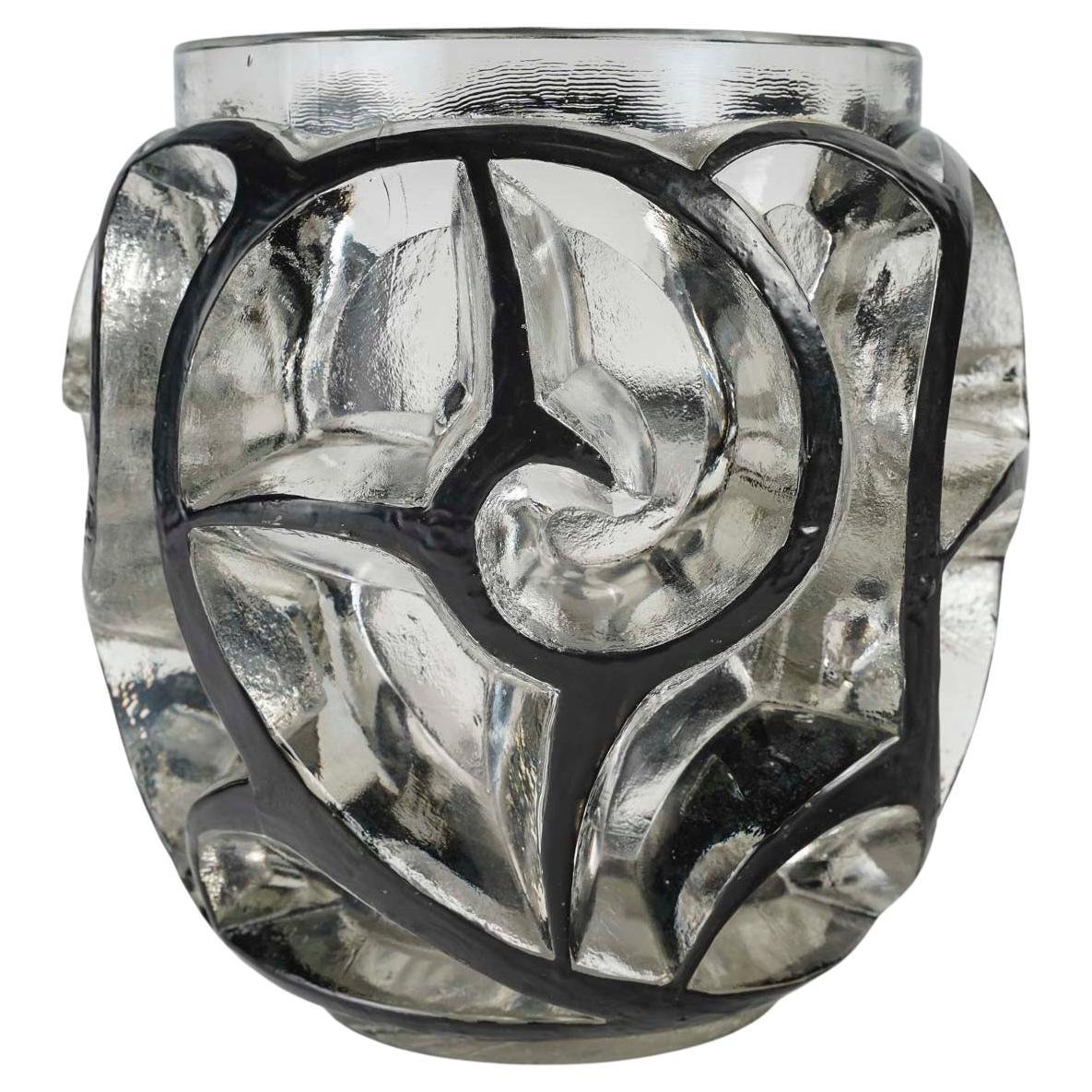 1926 René Lalique Vase Tourbillons Glass with Original Black Enamel