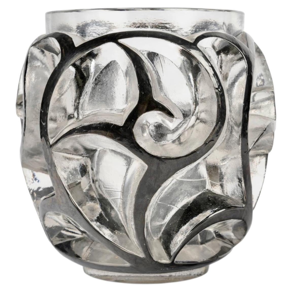 1926 René Lalique Vaso Tourbillons in vetro con smalto nero originale