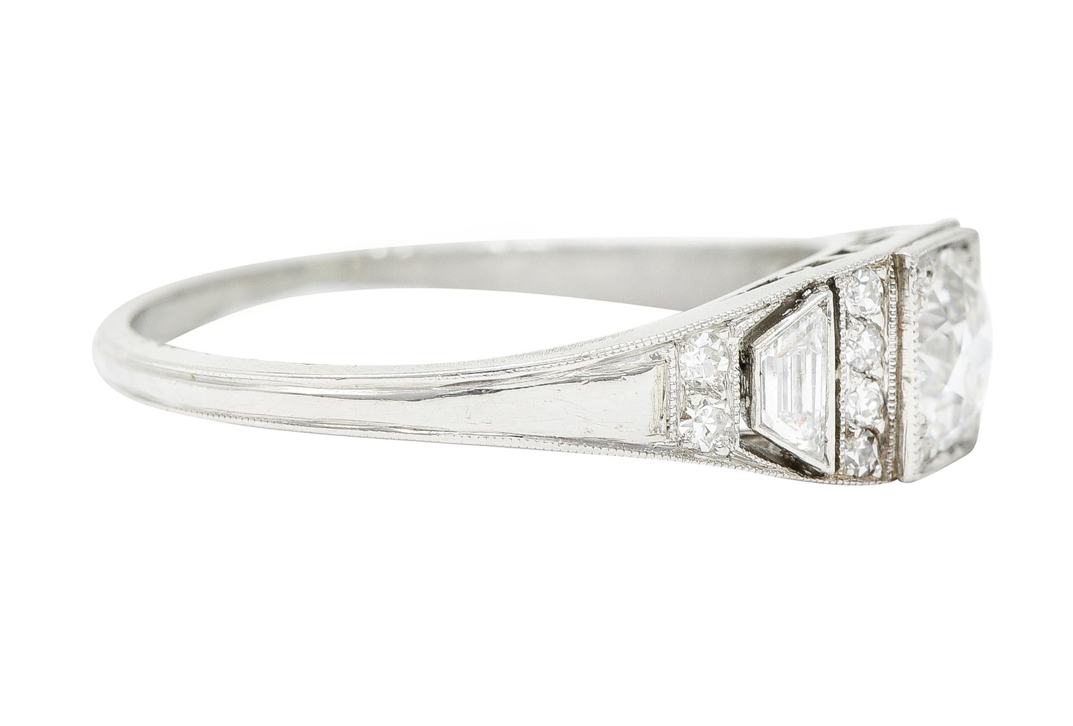 1927 Art Deco 0,83 Karat Diamant Platin Verlobungsring (Art déco)