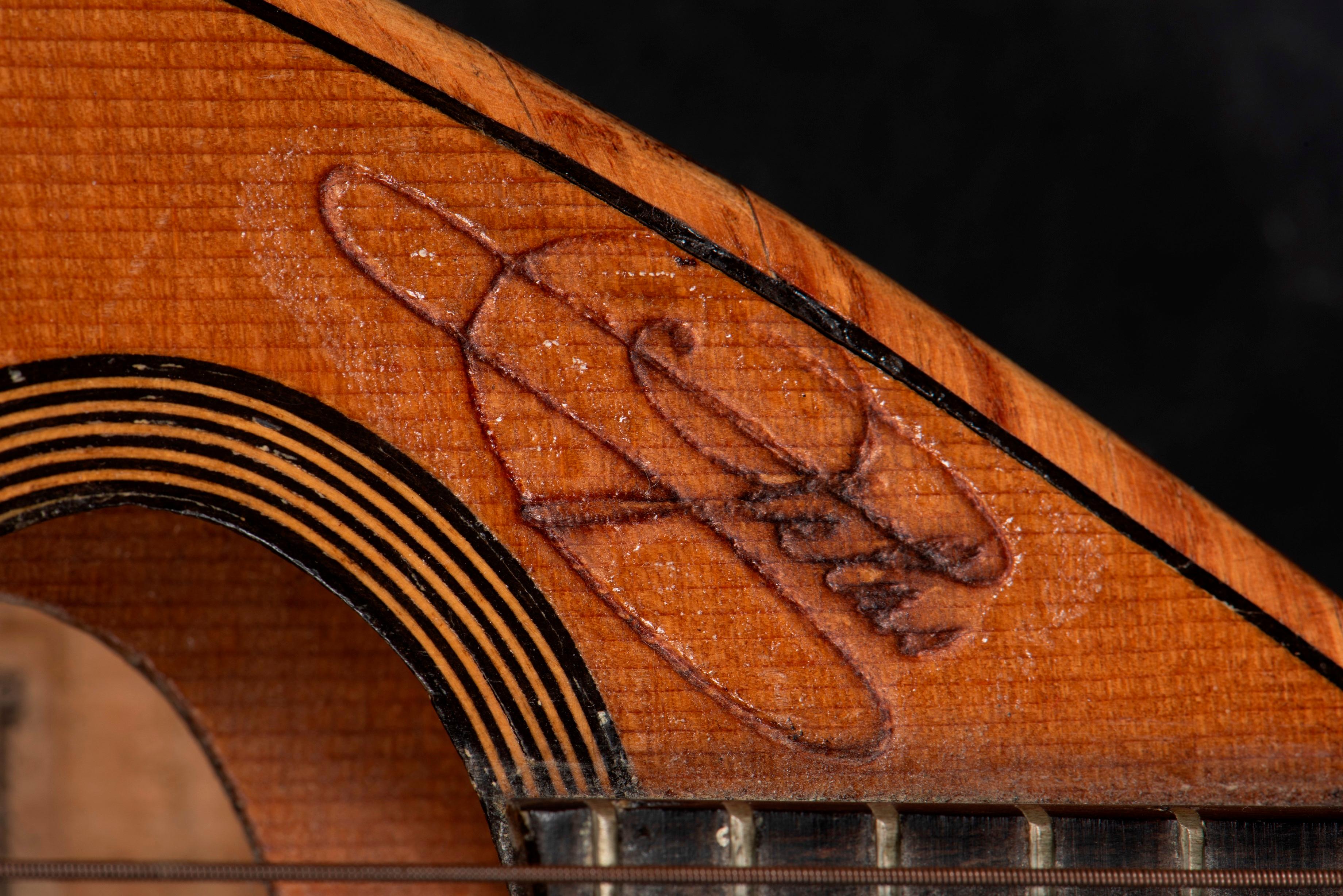 Early 20th Century 1927 Gelas Double-Table Mandolin, Numbered (5947) and Stamped For Sale