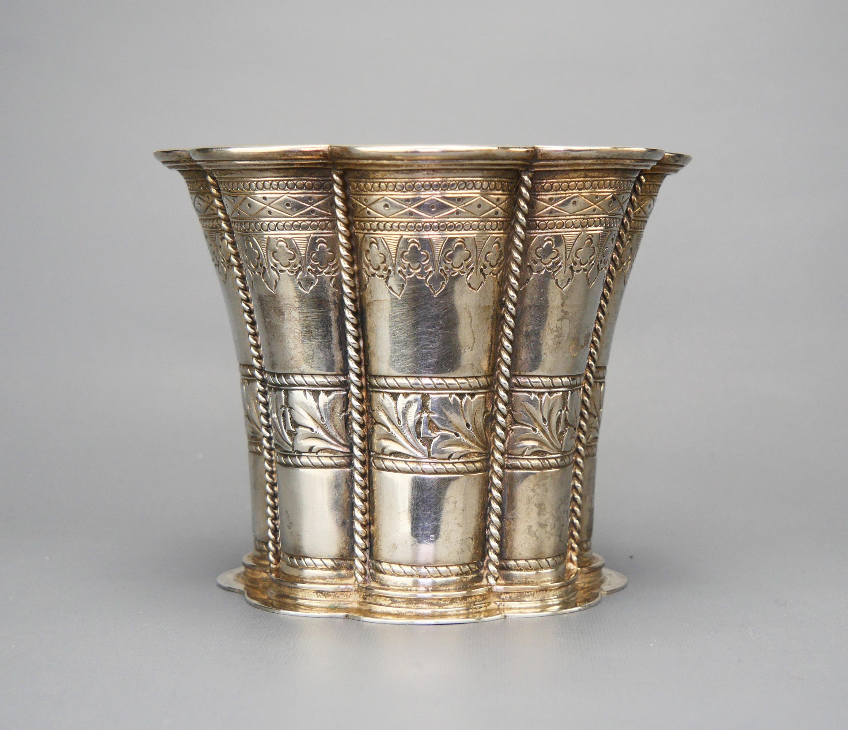 da uomo o donna 1927 Large Danish Cup solid Gilt 830 Silver / 319 gr in vendita