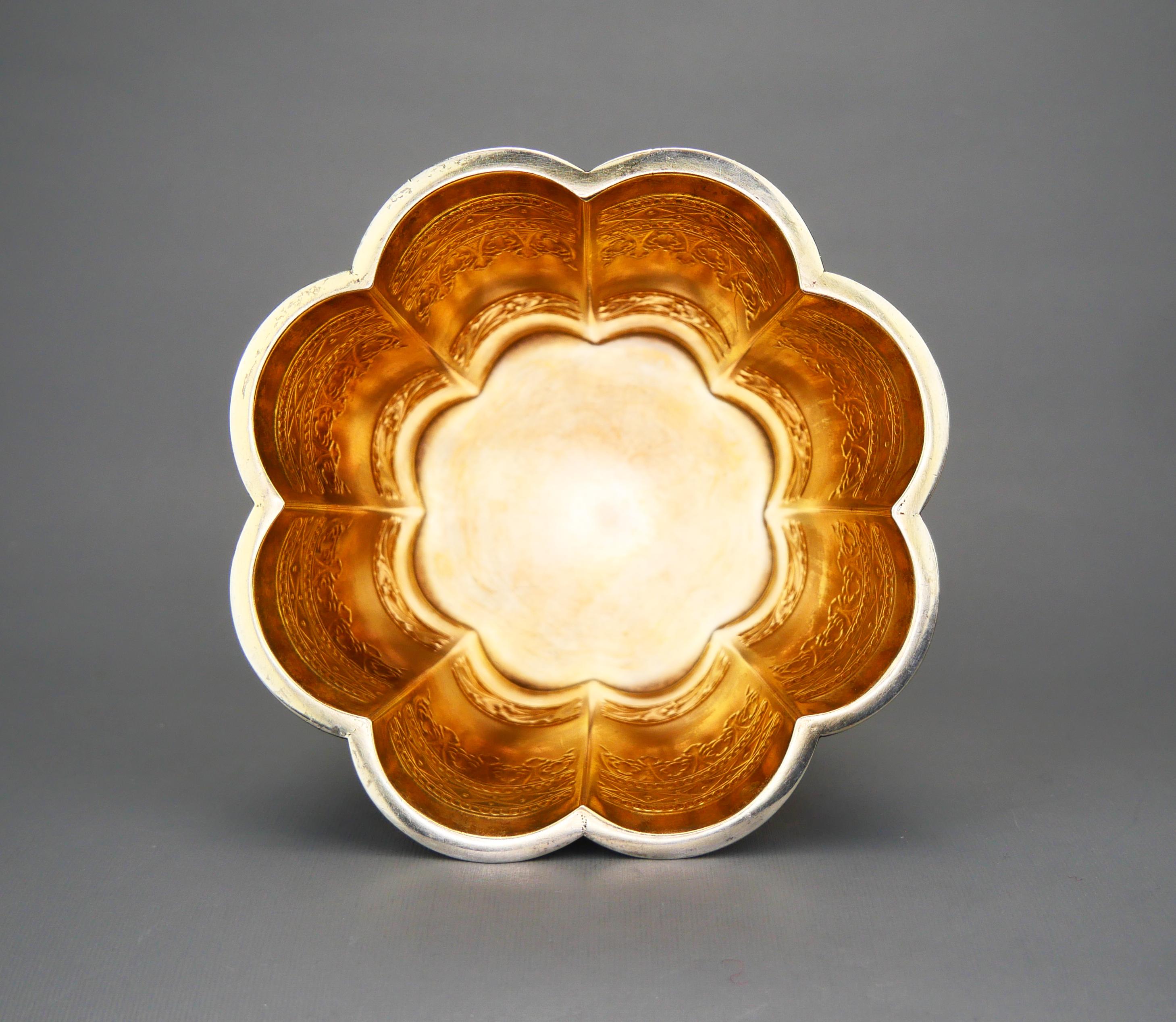 1927 Large Danish Cup solid Gilt 830 Silver / 319 gr in vendita 2