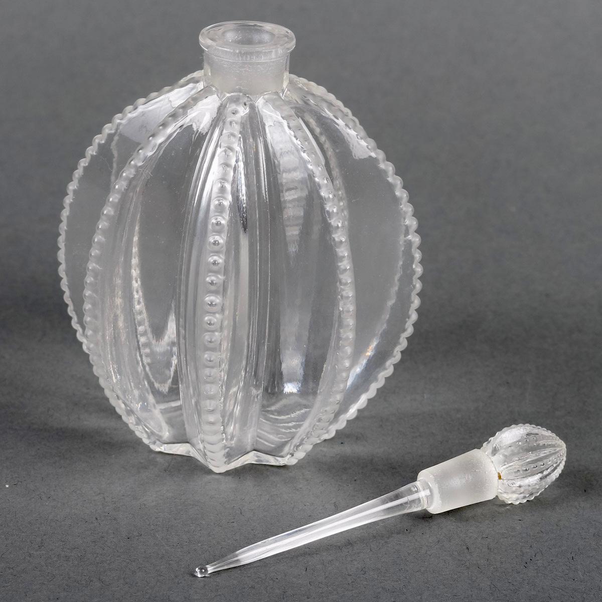 French 1927 Rene Lalique Art Deco Modernist Perfume Bottle Gregoire Glass For Sale