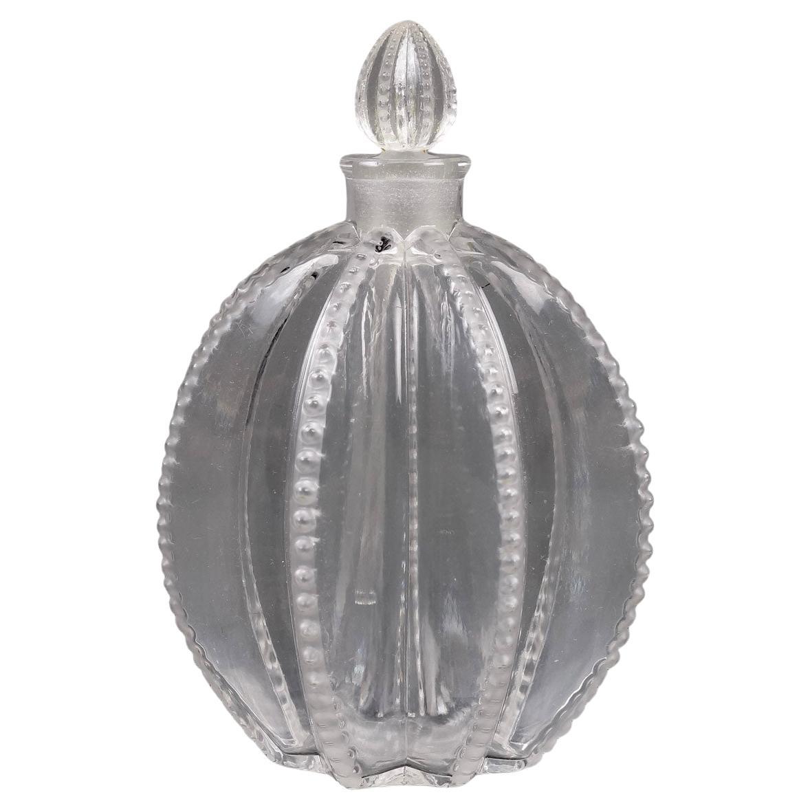 1927 Rene Lalique Art Deco Modernist Perfume Bottle Gregoire Glass For Sale