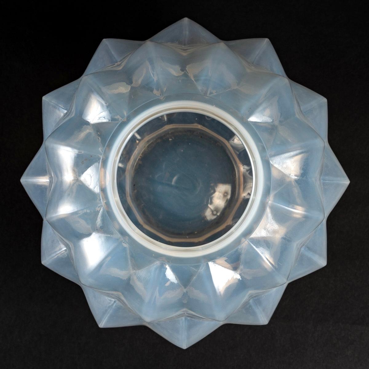 Molded 1927 René Lalique Art Deco Nivernais Vase in Triple Cased Opalescent Glass