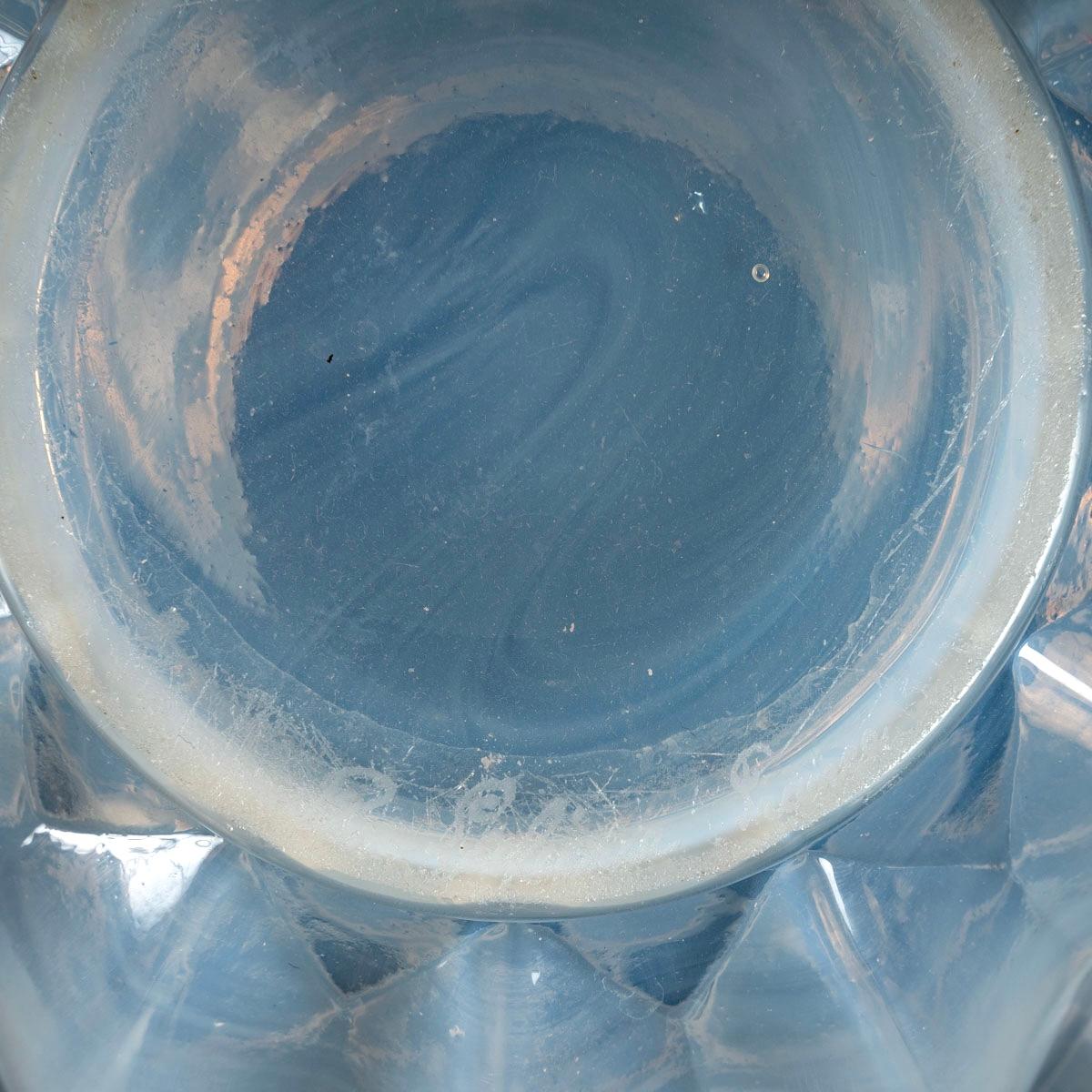 Early 20th Century 1927 René Lalique Art Deco Nivernais Vase in Triple Cased Opalescent Glass